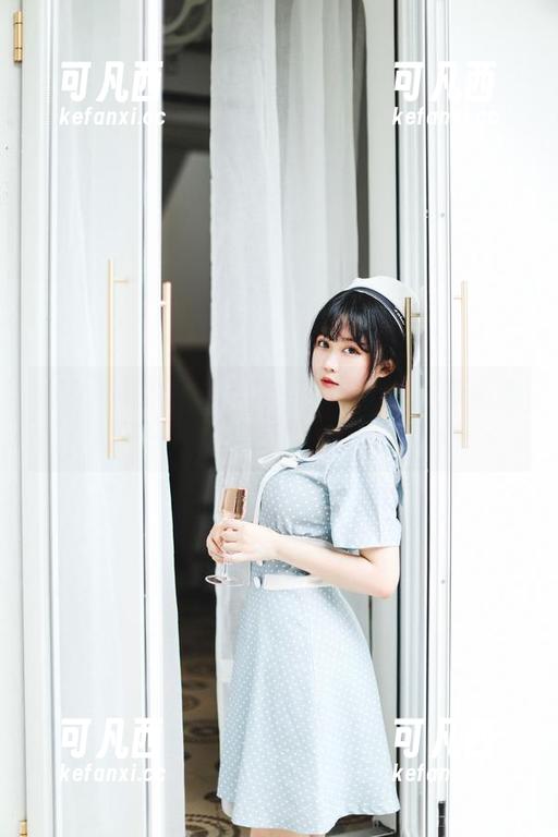 小女巫写真合集！让“是依酱吖”带你体验不一样的奇幻时光之旅！.txt