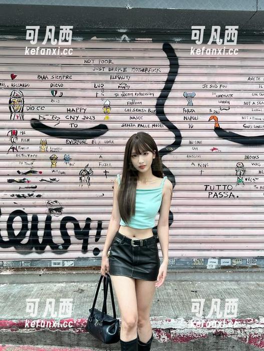 微密圈 - 透明的美：是可馨吖写真作品在图库中绽放出无限魅力.txt