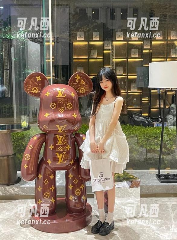 校服之美：木棉棉OwO独特视角下的图集资源大揭晓.txt