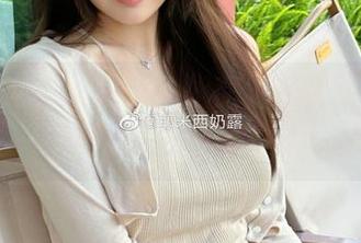 厉害了我的杏子夫人！超帅长腿图包带你领略她的诱惑合集.txt