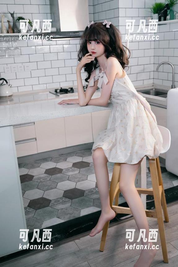懒散少女风，果团网“妹妹”写真合集新鲜图片上线啦！.txt