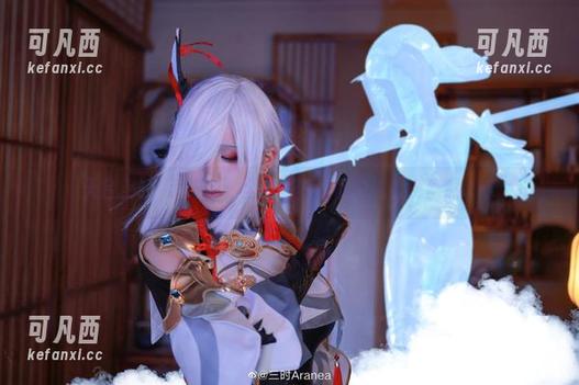 天台上的桜满三时：全套写真作品展现春意盎然.txt