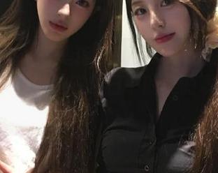 模范学院 – 精美蒋小静Jessica泳衣作品集下载，探索她在夏日中的美丽瞬间！.txt