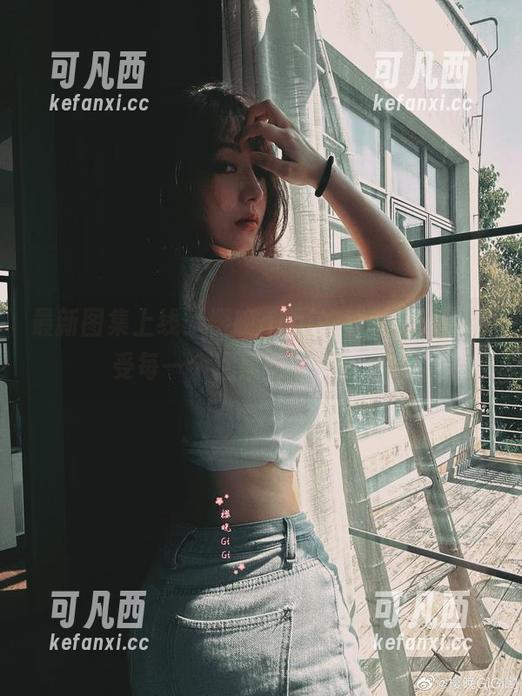 最新图集上线：樱晚gigi的暮色之前，感受每一个温柔的瞬间！.txt