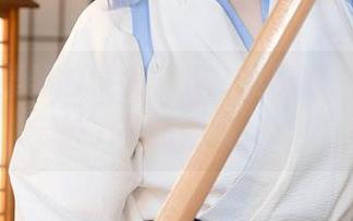 透过樱梨梨的镜头，欣赏雏田婚后生活的魅力写真图集.txt
