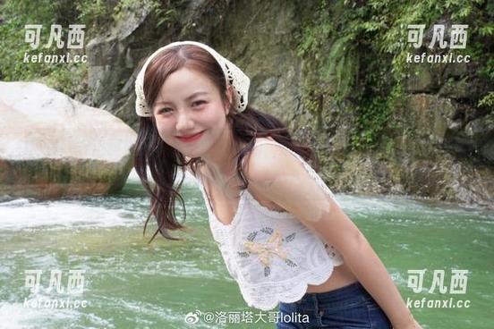免费欣赏洛丽塔大哥的水手服图册，感受青春的无限可能与美丽！.txt