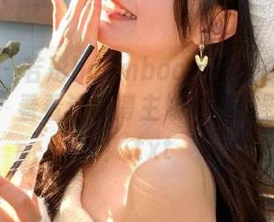 爱蜜社 – 若彤boomboom豹纹在线图集大揭秘，看看这位博主如何玩转野性魅力！.txt