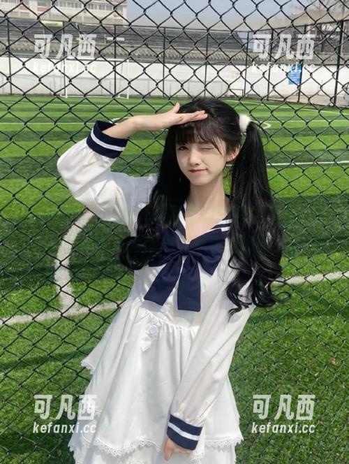 爱蜜社 - “学妹”作品带来的视觉享受，蕾蕾醒了没福利为你呈现青春的绚丽！.txt