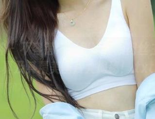 猎女神 – 不容错过！美昕最新肉丝主题写真及其精美图片大揭秘！.txt