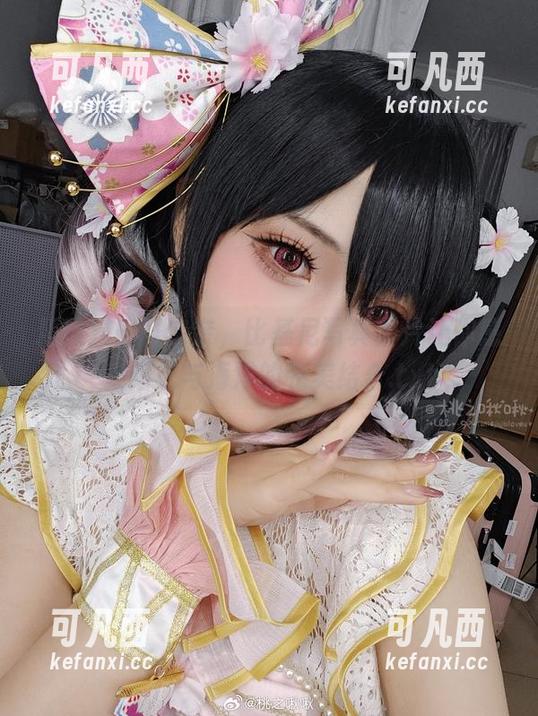 精致猫田圣奈奈，比基尼写真图片让你感受阳光与海洋的完美结合.txt