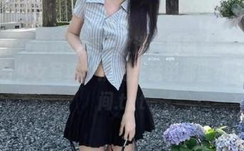瑞丝馆 – 高清壁纸大放送：奶瓶土肥圆矮挫丑黑穷少女写真，捕捉生活中那些动人的瞬间.txt