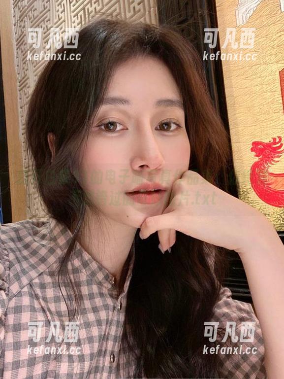 打开白银81的电子喵写真作品集：你绝对不想错过的奇妙图片.txt