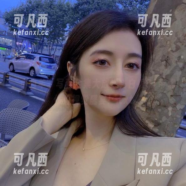 “小白羊”写真全集大放送，白银81带你体验视觉盛宴！.txt