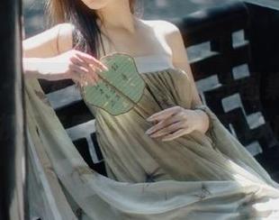 微密圈 – 白龙猫女天使的在线图集，一场视觉与感官的双重享受.txt