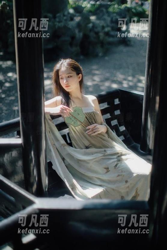 微密圈 - 白龙猫女天使的在线图集，一场视觉与感官的双重享受.txt