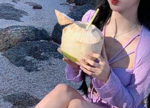 秀人网 – 快来围观！fairy如歌的针织连体裙最新图集，全网最美穿搭秘籍曝光！.txt