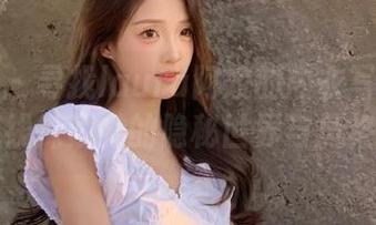 秀人网 – 寻找laura阿姣的内衣写真资源，在线探索她的隐秘世界与风格.txt