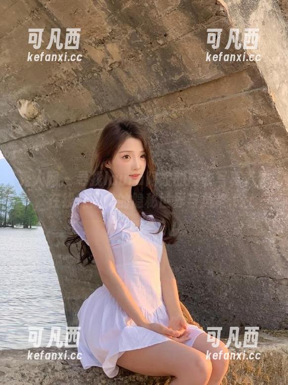 秀人网 - 寻找laura阿姣的内衣写真资源，在线探索她的隐秘世界与风格.txt