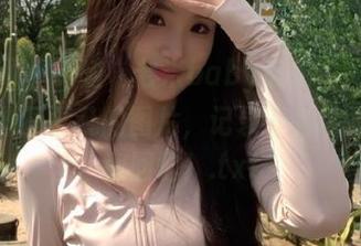 秀人网 – 跟随“七米baby旅拍”一起分享那些不平凡的图片，记录下各地的风景和回忆！.txt
