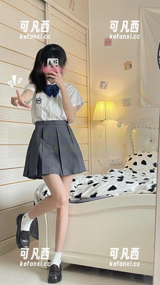 秀人网 - 乔一一以吊带为名的私房原图，画出青春的无限可能.txt