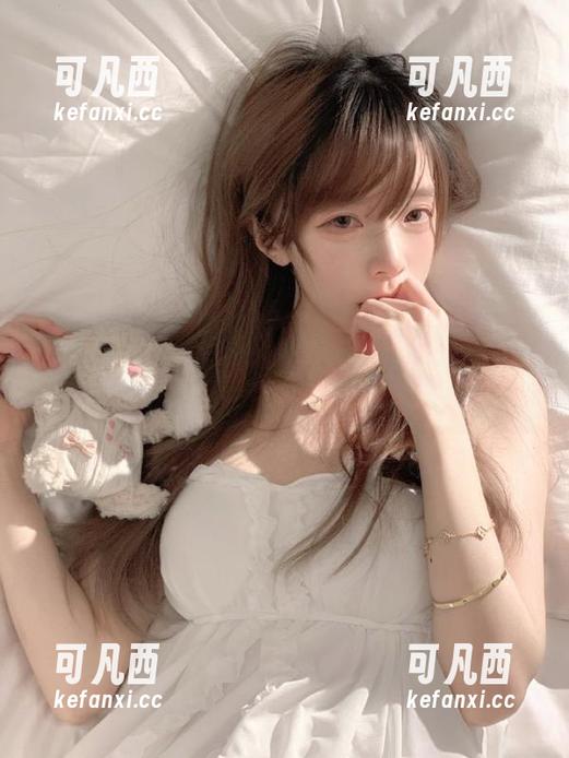 秀人网 - 最新呆呆的瑞BB比基尼主题写真，尽显青春活力的图片分享.txt