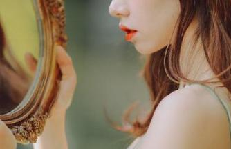 秀人网 – 小茉莉jasmine以女仆形象呈现的作品，图库中尽显温柔与魅力.txt