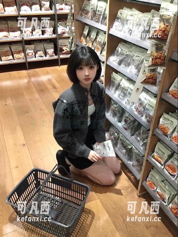 秀人网 - 可爱又迷人的双人写真：林星阑高清照片展现友谊的光辉！.txt
