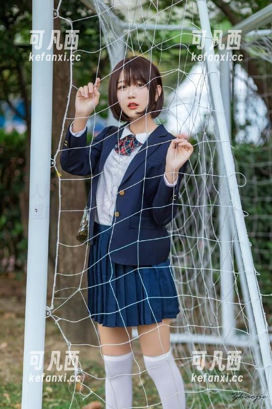 秀人网 - 王梓童Doirs泳衣写真新作：网盘里的缤纷夏日，快来一起感受吧！.txt