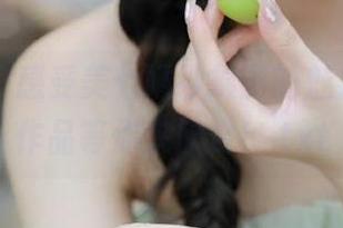 秀人网 – 感受美七婚纱摄影的魅力，福利作品等你来欣赏！.txt