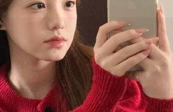 秀人网 – “草莓mm”独家分享：“双马尾”主题美图资源，魅力无限等你来发现.txt