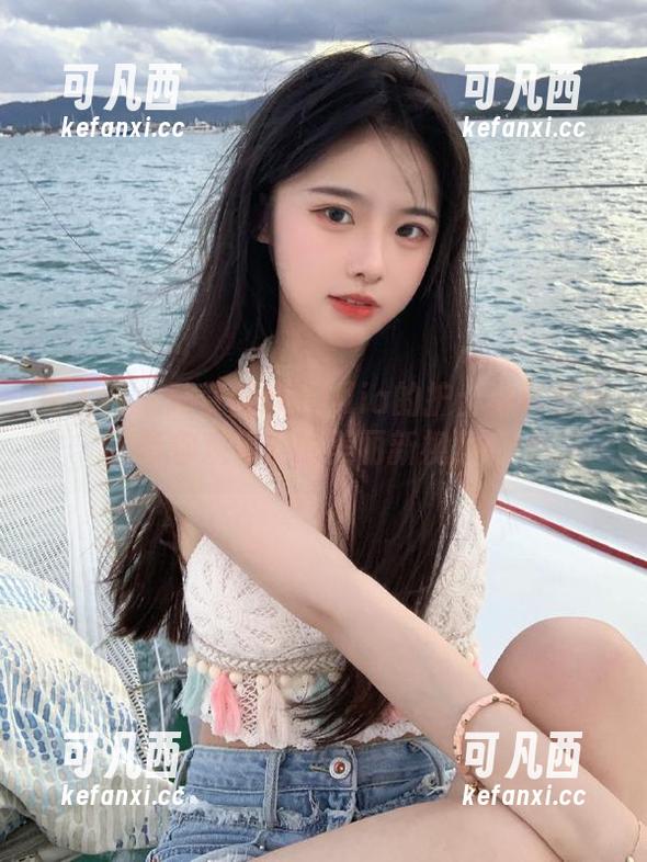 秀人网 - 陆萱萱cecillia的护士写真原图，带你观看她的美丽新视角.txt