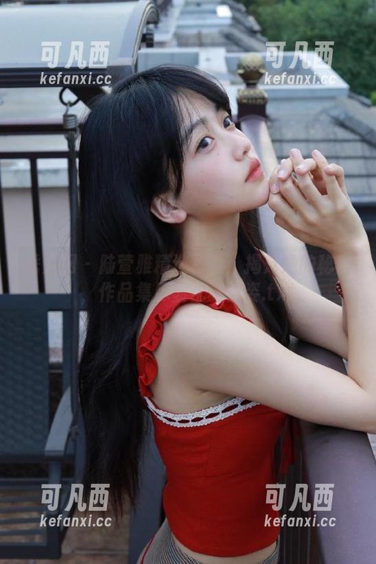 秀人网 - 陆萱雅精选写真：揭开她的秘密，作品集尽显优雅风姿.txt