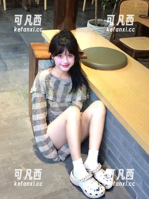 糖果画报 - 米璐美腿图册：追寻生活中的美丽瞬间与靓丽作品合集.txt