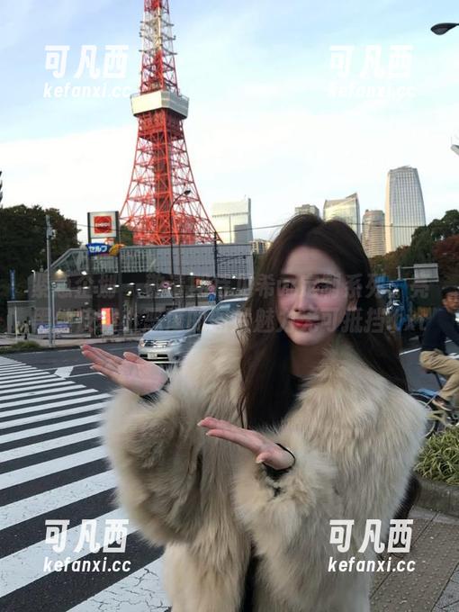 紧急企划 - 敬请期待见希w定制系列：亮黑丝皮裙小恶魔的图片魅力无可抵挡.txt