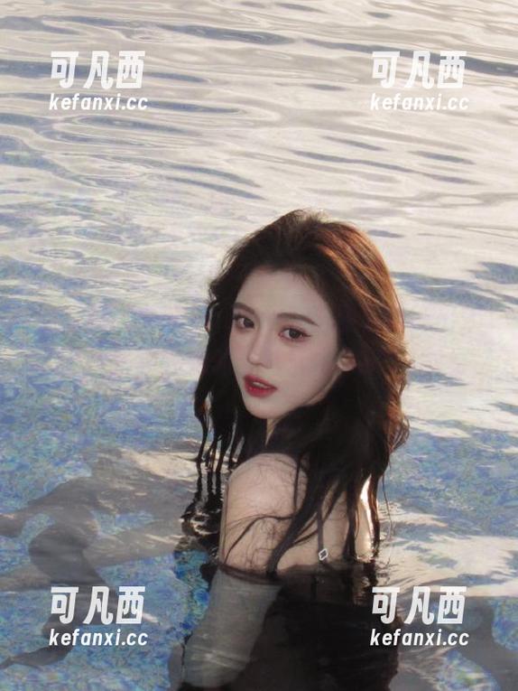 微密圈 - 羊小雪juvia爱宕图包新鲜出炉，快来观看她的独特艺术风采！.txt