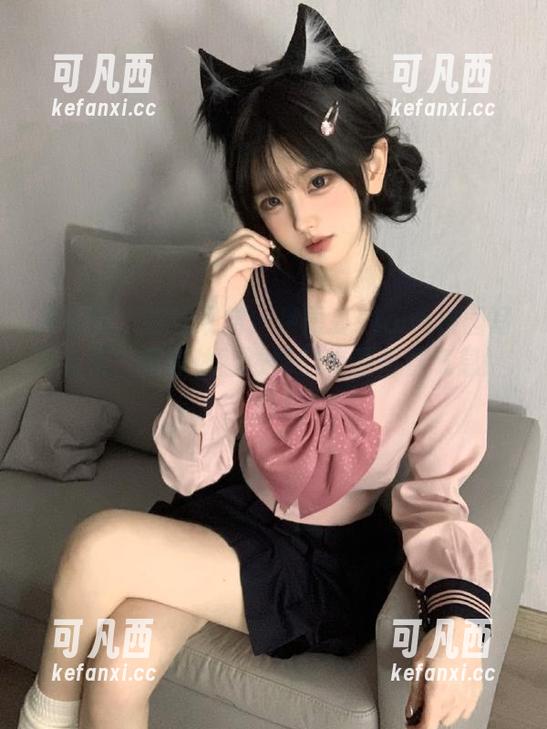 美媛馆 - 在线观赏：伊雨蔓Fiona校园写真合集，带你体验浓郁的校园青春气息！.txt