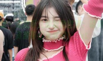 美媛馆 – 走进可儿的粉色世界：精美图集资源等你来欣赏！.txt