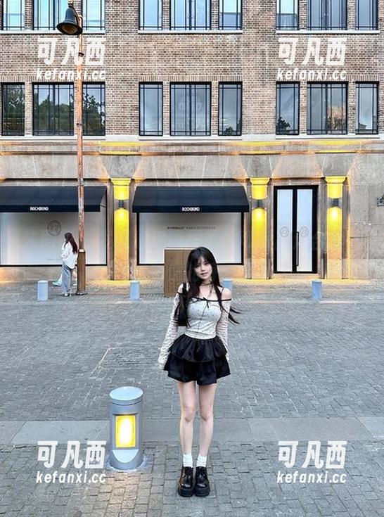 艺图语 - 发现迟迟晴雨表的可爱高清合集，瞬间点亮你的每一天.txt