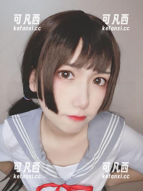 芋圆侑子 海边派对的美丽瞬间:芋圆侑子写真套图,记录难忘的夏季回忆.txt