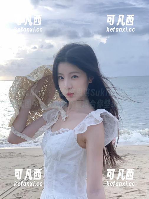 花漾show - 沉醉在思淇Sukiiii水手服的美图中，寻找那个最适合你壁纸！.txt