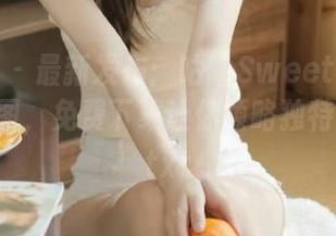 蜜桃社 – 最新发布：咕噜Sweet裤里丝写真原图，免费下载让你领略独特魅力！.txt