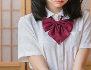 蜜桃社 – 随缇娜美Tinami的脚步，海边套图分享带你探索美丽海岸.txt