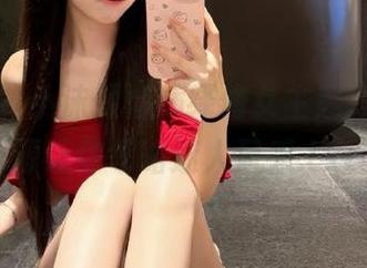 袜啵啵 – 小沫倾情演绎修女主题，私拍资源让你领略迷人风采.txt