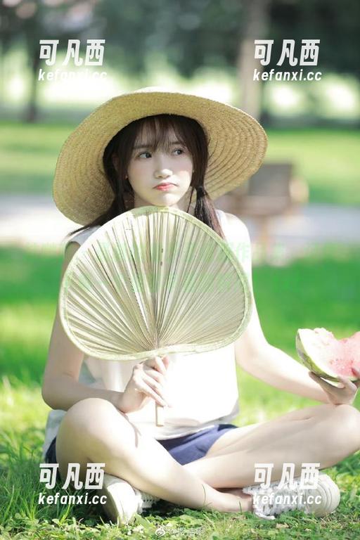 袜啵啵 - 最新的稚予圣诞服作品集，记录下每一个温馨幸福的瞬间！.txt