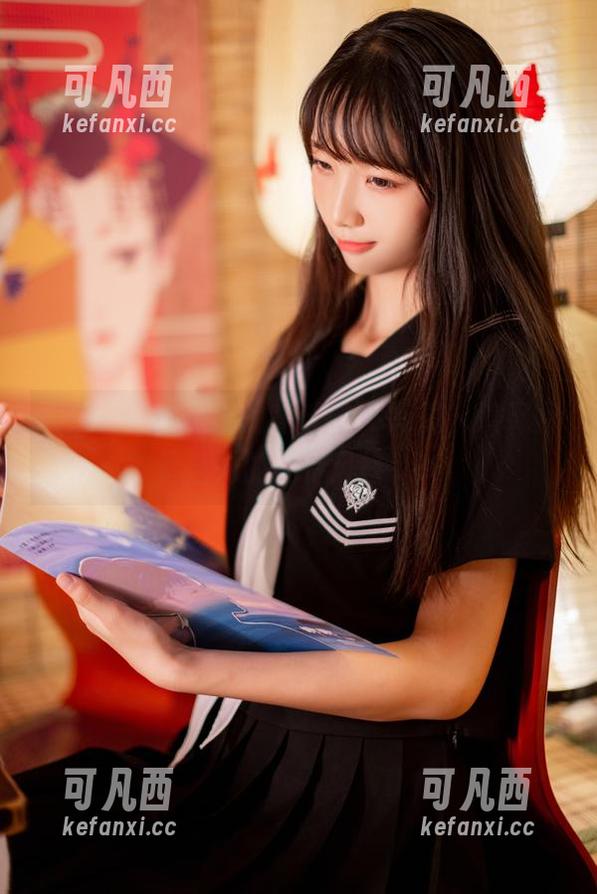 西瓜少女洛丽塔的高清COS写真，演绎青春活力的独特风格.txt