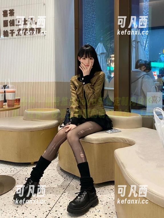 语画界 - 重磅推出nova李雅定制肉丝图集，让你一秒爱上制服的诱惑魅力！.txt