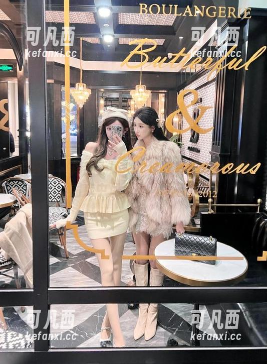语画界 - 周思乔betty泳衣写真精选欣赏，图库中尽显时尚风范.txt