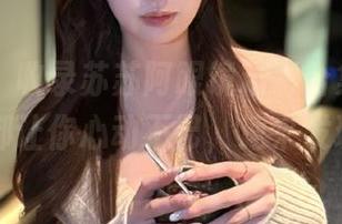 语画界 – 收录苏苏阿眼镜精彩合集，每一张壁纸都让你心动不已，速来发现！.txt