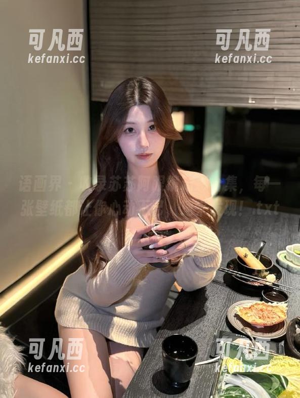 语画界 - 收录苏苏阿眼镜精彩合集，每一张壁纸都让你心动不已，速来发现！.txt