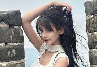 语画界 – 雅雯的肉丝日常，精选套图为你展示另一面的自嘲与幽默！.txt